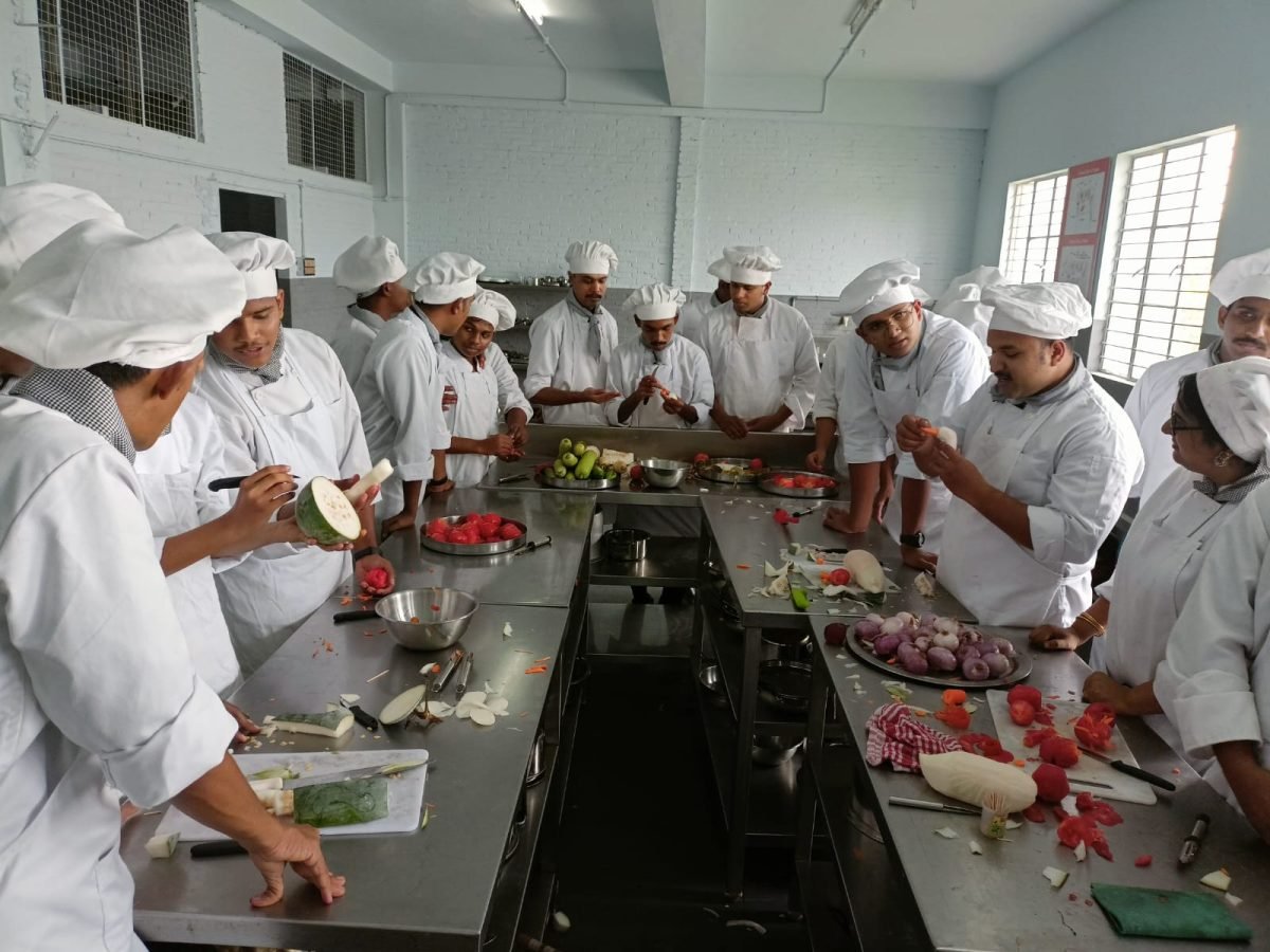 Carving-class-at-Cheffield-1