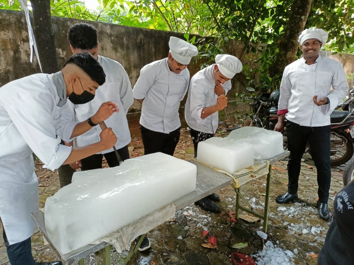 Carving-class-at-Cheffield-4